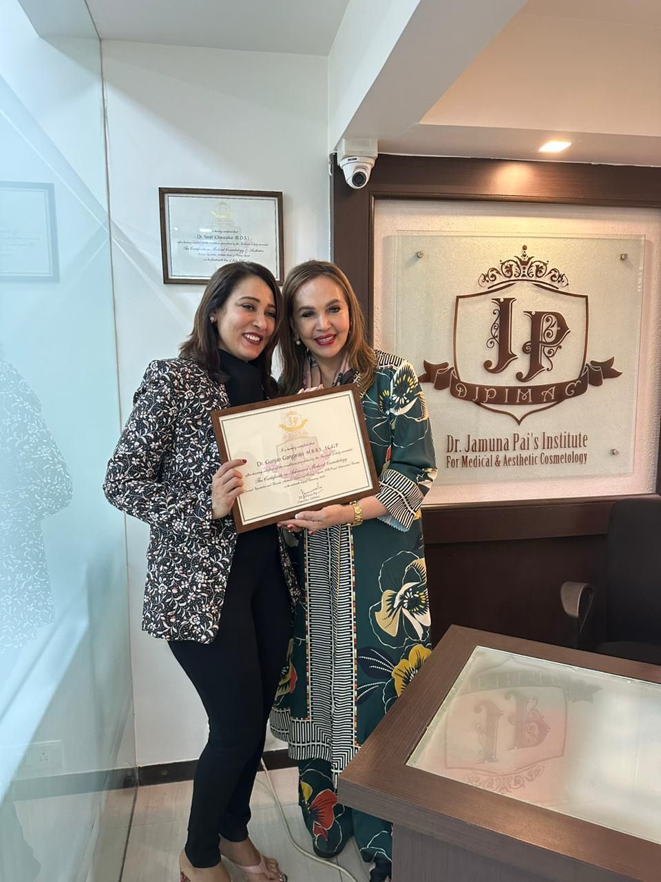 Dr. Gunjan Gangaraju with certificate